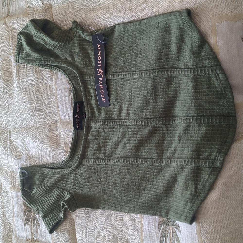 Almost Famous Square neck top